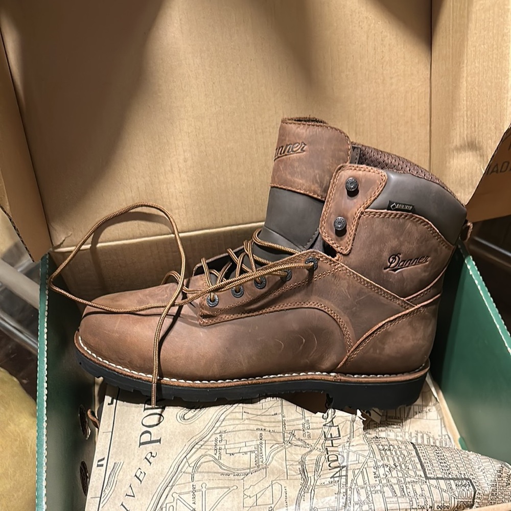 New Danner Workboots